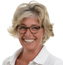Dr. med. Petra Schneider | Fachärztin für Chirurgie, Gefäßchirurgie und Phlebologie